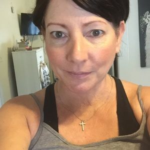 Meet your Posher, Sharron